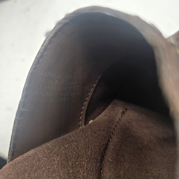 White Mountain Brown Leather Mules with‎ Floral Cutouts - Picture 5 of 7